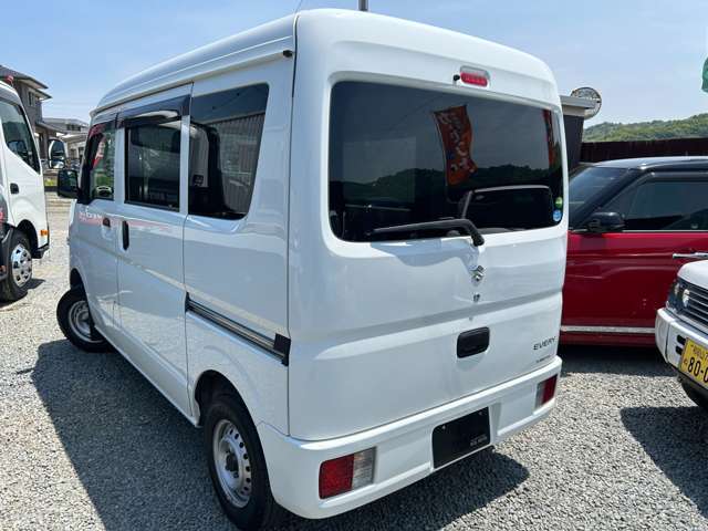当社は和歌山管轄での登録費用・店頭納車コミの総額表示です！！　　　他府県登録・陸送ももちろん可能です！！　登録費用や陸送費用などご不明な点やご心配な事はどんな事でもお気軽にお問合せ下さいませ☆
