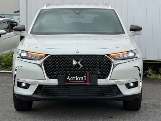 【ボディコーティング】自慢のスーパーガラスコーティングは、ボディの磨きから始まり見違える程の輝きと保護効果を生み、メンテナスンスが楽になります。