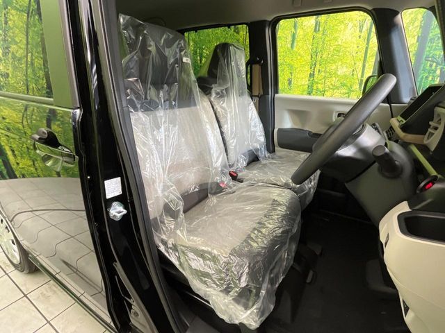 もちろん車内はキレイです♪よりクリーンな状態をキープしたいお客様には『ナノゾーンコート』がおすすめ！新型コロナウイルス対策や、除菌・消臭に効果を発揮し多くの方にご好評いただいております。