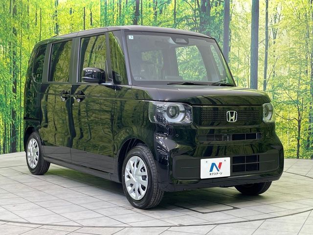 大好評のボディコーティング「弾スプラッシュコート」もご納車までに施工可能。通常のガラスコートと異なる、耐久年数6年の無機質ガラスコーティングが、ボディをキレイな状態に保ってくれます。
