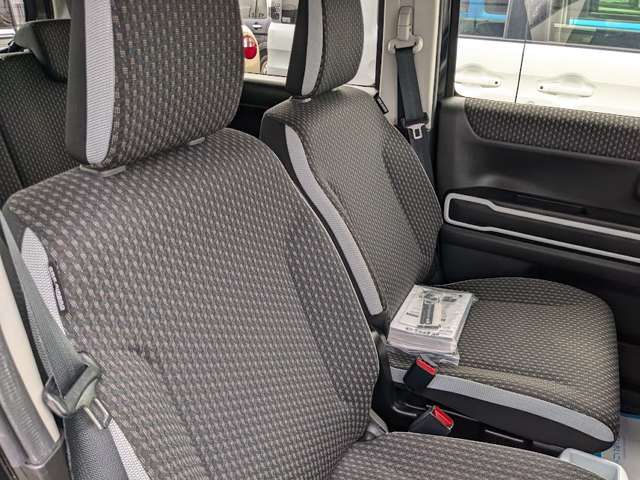 タイヤ交換をされる場合は税込150万円のお支払い総額になります。