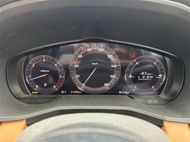 気になる車はすぐにお問い合わせください！画面右側の0066から始まる無料ダイヤルからお問い合わせ下さい！専門スタッフがお車のご質問にお答えいたします！