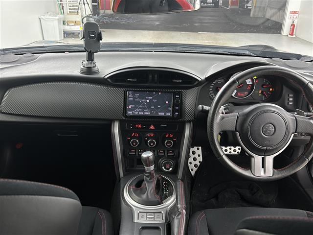 【インパネ全体】全方位で視界が広く、高い目線で運転もしやすいです！