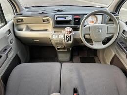 【インパネ全体】『インパネ全体』の画像になります。写真の内容に関してご不明点、ご質問等がございましたらお気軽にガリバー店舗までお問い合わせください。