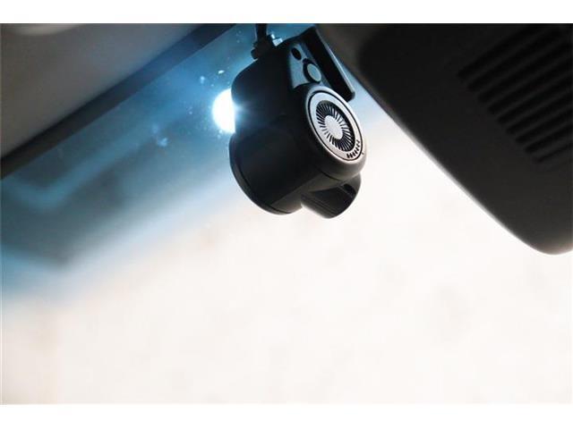 今では当たり前の装備となっているドライブレコーダーです！