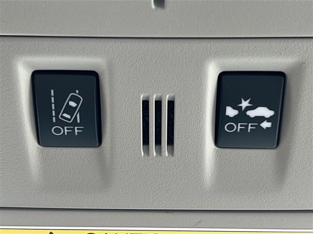 運転席周りにある装備です。ハンドル周り、インパネ周り等についている装備をこちらで確認できます。