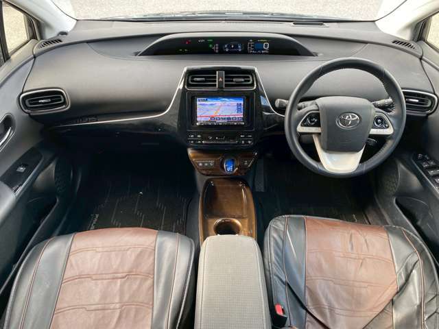 スリークロス滋賀店は自社の大型整備工場と提携しております！御購入後の修理・車検等のアフタフォローも充実です！