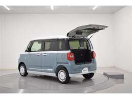 広々としたラゲージスペースを備えています。大きなものや長さのある荷物もしっかりと積み込めます。