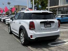 アイワ自動車では、熟練のメカニックがアフターサービスも1台1台入念に整備いたします。