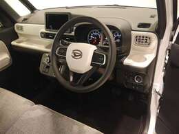 シンプルで使いやすいインパネ周り！