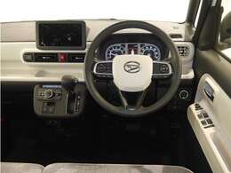 シンプルで使いやすいインパネ周り！