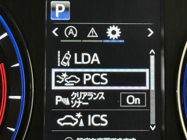 先進の安全装備ついてます。詳しい装備内容、仕様等につきましてはスタッフにお問合せ下さい。