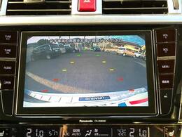 【バックカメラ】駐車時に後方がリアルタイム映像で確認できます。大型商業施設や立体駐車場での駐車時や、夜間のバック時に大活躍！運転スキルに関わらず、今や必須となった装備のひとつです！