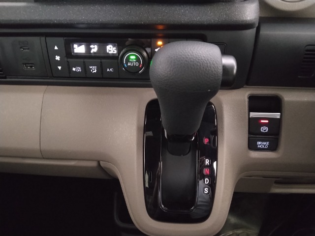 気になることがございましたら、お電話または問い合わせフォームからお気軽にお問い合わせください。