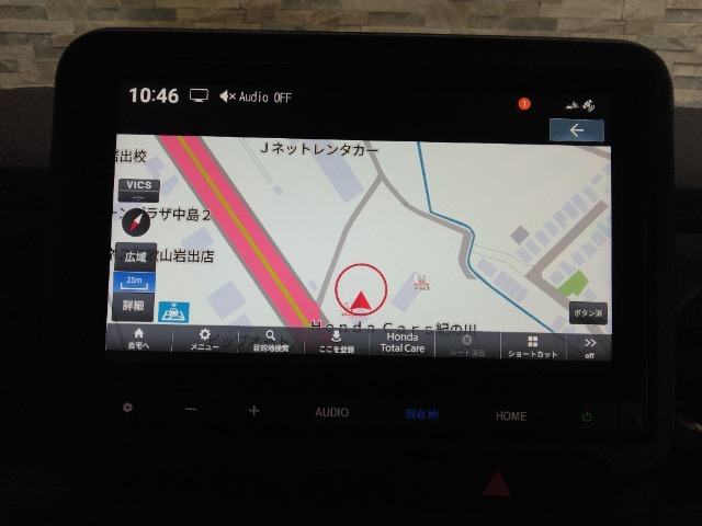 純正ナビが搭載されています。初めての道も安心ですね。Bluetooth接続可能！