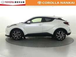 荷物をたっぷり載せて広々ドライビング♪夏でも冬でも、アウトドアやショッピングを思い切り楽しみましょう！