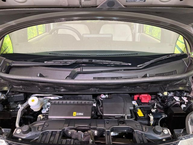 親切・丁寧な専門メカニックスタッフが応対！・車検・点検整備・事故等の修理などアフターサービスも安心。お車のカスタマイズもネクステージのサービススタッフまでご相談ください！