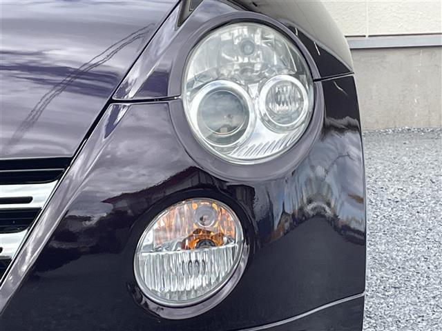 【　ヘッドライト　】悪天候や夜間の走行も視界良好で安心してお乗りいただけます。