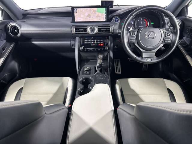 【自宅からお車のご相談】自宅に居ながらおクルマのご相談が可能！東京都、神奈川県、埼玉県、千葉県、茨城県、群馬県、静岡県、全国各地どこからでも対応可能です！ぜひ、ガリバーにお気軽にお問い合わせください！