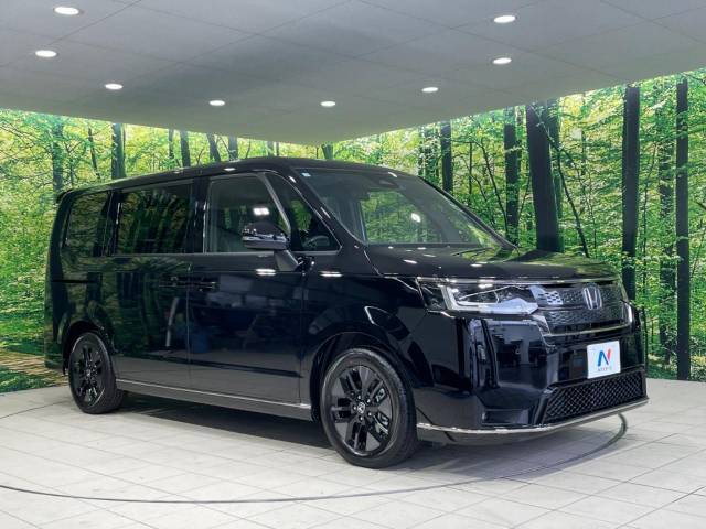 大好評のボディコーティング「弾スプラッシュコート」もご納車までに施工可能。通常のガラスコートと異なる、耐久年数6年の無機質ガラスコーティングが、ボディをキレイな状態に保ってくれます。