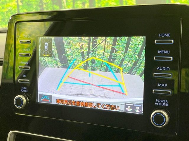 【バックカメラ】駐車時に後方がリアルタイム映像で確認できます。大型商業施設や立体駐車場での駐車時や、夜間のバック時に大活躍！運転スキルに関わらず、今や必須となった装備のひとつです！