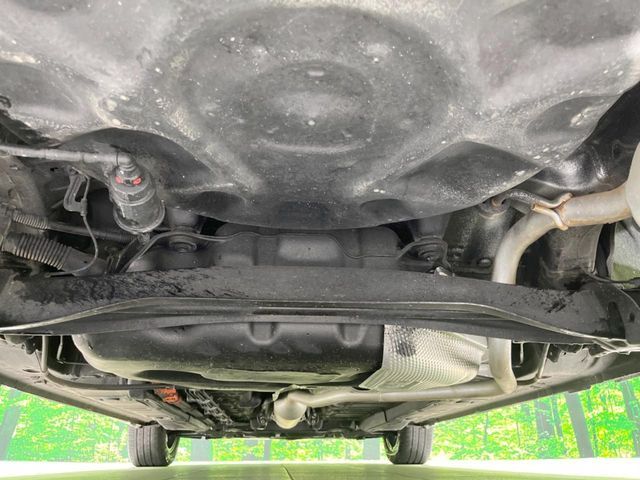 下回りがきれいなうちに、防錆加工の施工がオススメ。降雪地域はもちろん、沿岸部にお住いの方や、趣味でマリン・ウィンタースポーツをされる方にご好評いただいております。