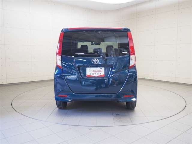 1年間、距離無制限。安心のトヨタロングラン保証がついてきます。全国のトヨタで保証整備が受けられます。また、有料で1年もしくは2年の延長保証もできます。