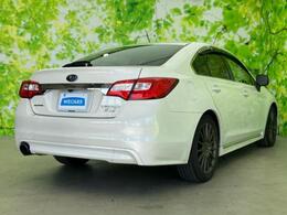 全国に店舗を展開しているのでどこでもお取り寄せが可能です！この車が気になるけど遠方だから・・・と諦める必要はありません！※別途陸送費が必要です。