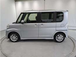 1年間の走行距離無制限のロングラン保証付きです。また、さらに安心をお求めの方には1年～2年の保証延長ができる（有償）もお選びいただけます。