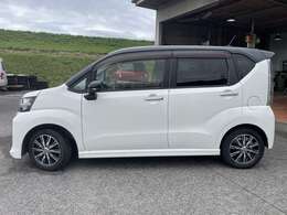 ※支払総額表示の場合は、『店頭納車に関わる際の全ての費用』です。県外（市外・遠い地域の方）のお客様には、県外登録費用、陸送費など別途費用がかかりますのでお気軽にお問い合わせ下さい。