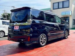 チューブ行田店は水城公園まで徒歩5分、さきたま古墳公園までお車で5分の位置に御座います！ ご家族やご友人とのお出かけのついでに是非お立ち寄りください！