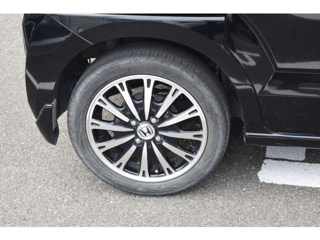 陸運局指定整備工場完備で検査員3名常駐しておりますので、ご納車前には自社での整備と不具合発生時も即座に対応致します。詳しくはホームページをご覧ください！https://simonaka.com/