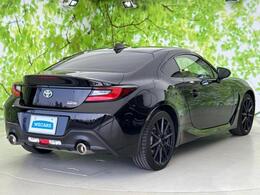 全国に店舗を展開しているのでどこでもお取り寄せが可能です！この車が気になるけど遠方だから・・・と諦める必要はありません！※別途陸送費が必要です。