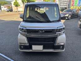 自社整備工場を併設しておりますので、納車前の整備やアフターサービスもお任せください。