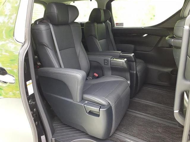 WECARSではほぼ毎日新しい在庫車両を入荷しております！お客様のこだわりを叶える1台がきっとWECARSにあるはずです！