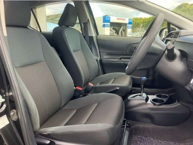 店舗併設のサービス工場にてホンダ車を知り尽くしたサービススタッフが心を込めて納車整備を実施致します。