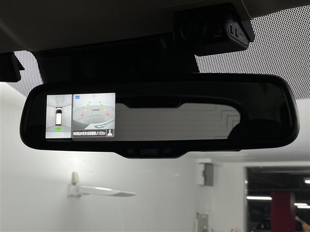 【バックミラー】『バックミラー周辺』の画像になります。写真の内容に関してご不明点、ご質問等がございましたらお気軽にガリバー店舗までお問い合わせください。