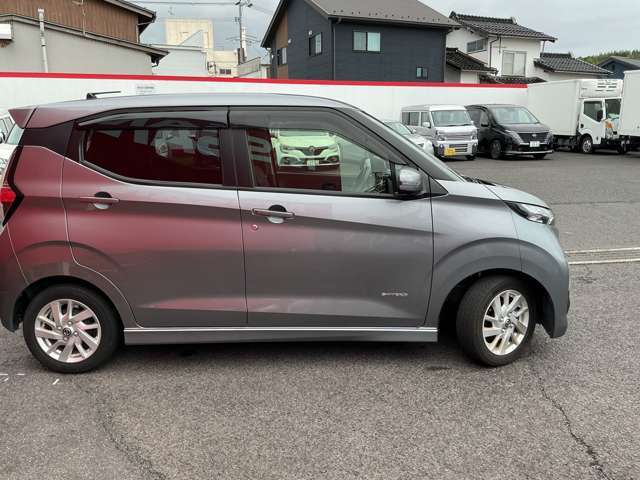 納車後1ヶ月、または1,000kmの無料点検を実施。