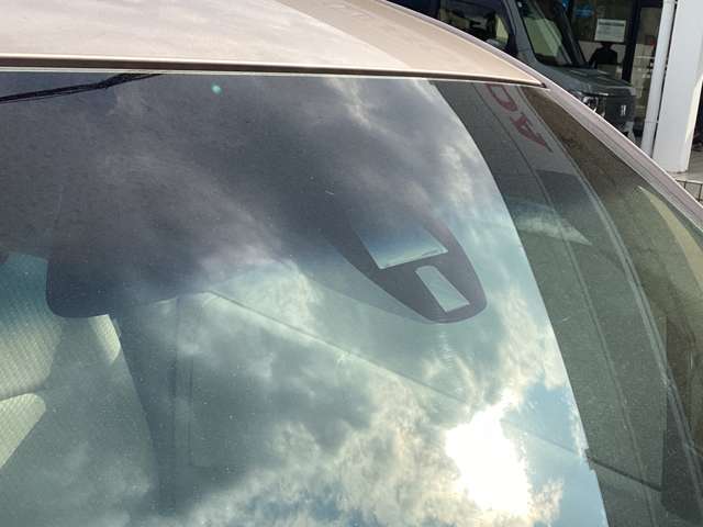 この度は当店のお車をご覧になっていただき、誠にありがとうございます。じっくり現車確認して頂けるよう、ご準備を致します！