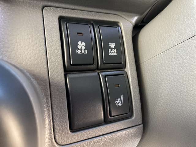 シートヒーター機能付き