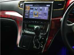 【大人気！ALPINE製BIG-X10インチナビ♪】大画面によりナビ情報も見易くDVD再生など迫力の有る映像も楽しめます！また、ブルートゥース接続など多彩な機能を取り揃えております！