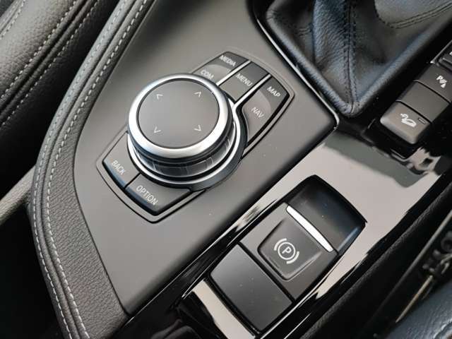 当店では、全車に諸費用を含めた『支払い総額』を表示しております。最終的にいくら掛かるのか？がはっきり分かりますので安心してご検討頂けます。