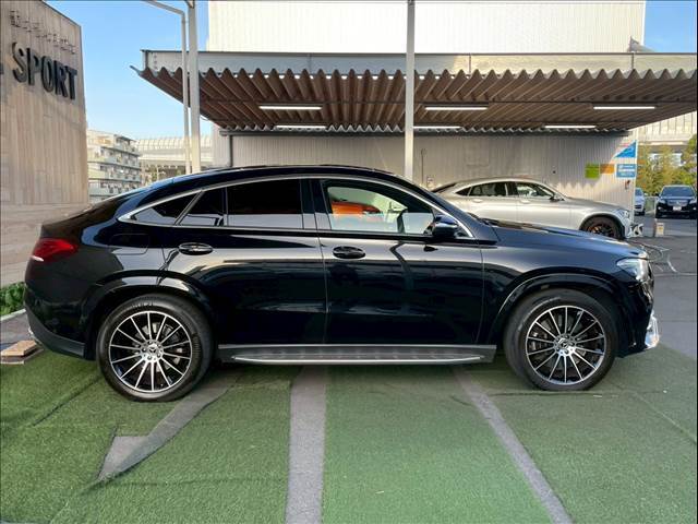 GOOD　SPEED自慢のスーパーガラスコーティングは見違えるほどの輝きを放ち、納車後のメンテナンスも楽々！折角購入頂く新しい車。コーティング施工なしなんて勿体無いですよ！