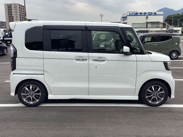 ホンダカーズ博多ならでは一台を自信を持ってお届け致します♪