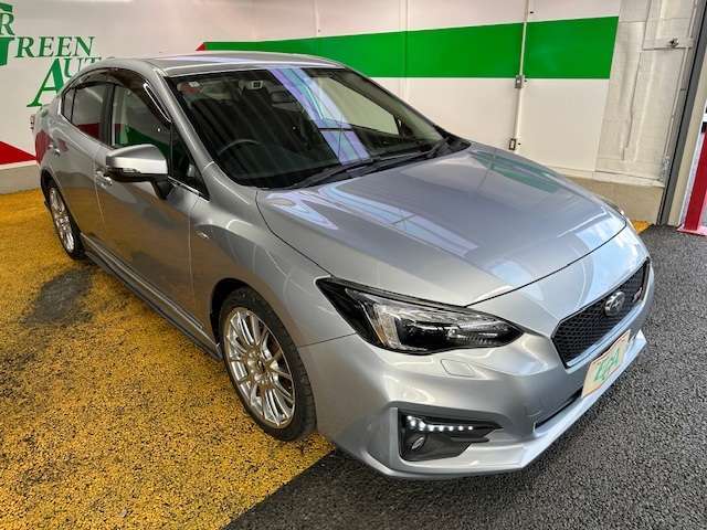 自動衝突被害軽減ブレーキ・レーンキープアシスト搭載車です！お気軽にお問い合わせ下さい！【1st@e-g-a.co.jp】宜しくお願い致します！