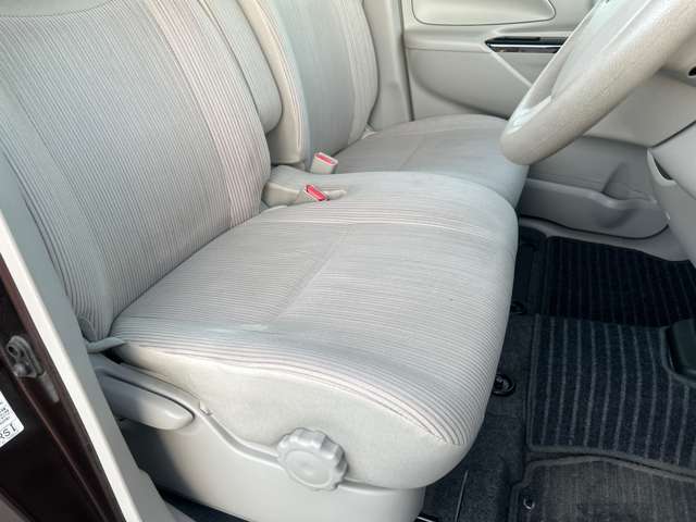 シートも大きな汚れやダメージはございません。納車前に改めてクリーニングも可能となっております。