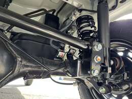 40mmアップ仕様　ラプター塗装　TOYOオプカンAT3　ショートバンパー　サイドシルガーニッシュ　ラジエターサポート　側方確認ミラー　エーミング＆アライメント調整実施　4WD両側パワスラLEDヘッド