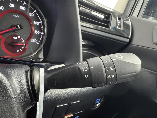 【スピードメーター】メーターがシンプルで見やすく運転しやすいですね！