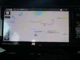 panasonic社製（CN-CE01WD）です！ナビはもちろん！携帯から動画再生など様々な機能が搭載しています！