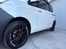 リフトアップ、新品15インチアルミ、新品ホワイトレタータイヤ